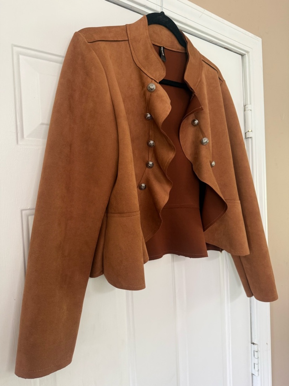 Venti6 Ruffle Jacket - Picture 2 of 4